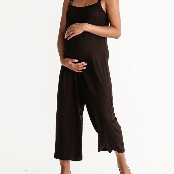 Storq Maternity Wardrobe- 5 tops, two bottoms, one jumpsuit. - Picture 4 of 8